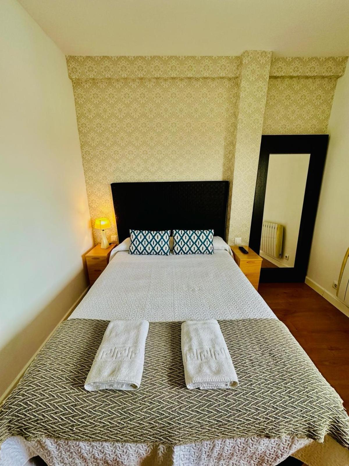 Apartamento Turístico Pizarro Merida Bagian luar foto