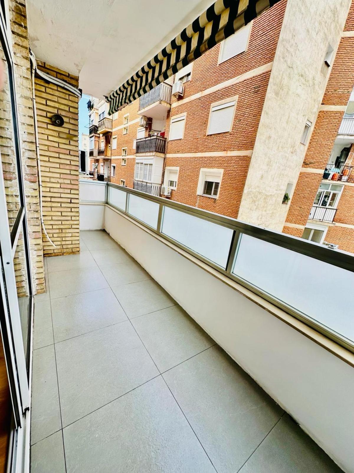 Apartamento Turístico Pizarro Merida Bagian luar foto